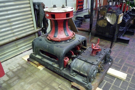 Emerson Walker capstan. Worm driven, by a two cylinder steam engine.