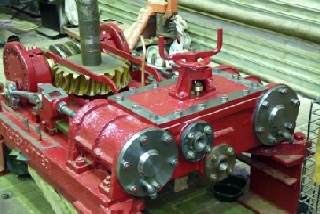 Valve chest cover fitted, showing reversing lever on top. Cylinder covers fitted.