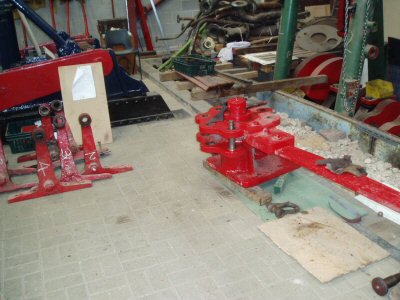 On the right is the central hub for the feathering mechanism - all the paddles will be linked to it.  On the left can be seen some bearing b